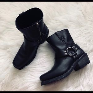 Harley Davidson Women’s boots size 8